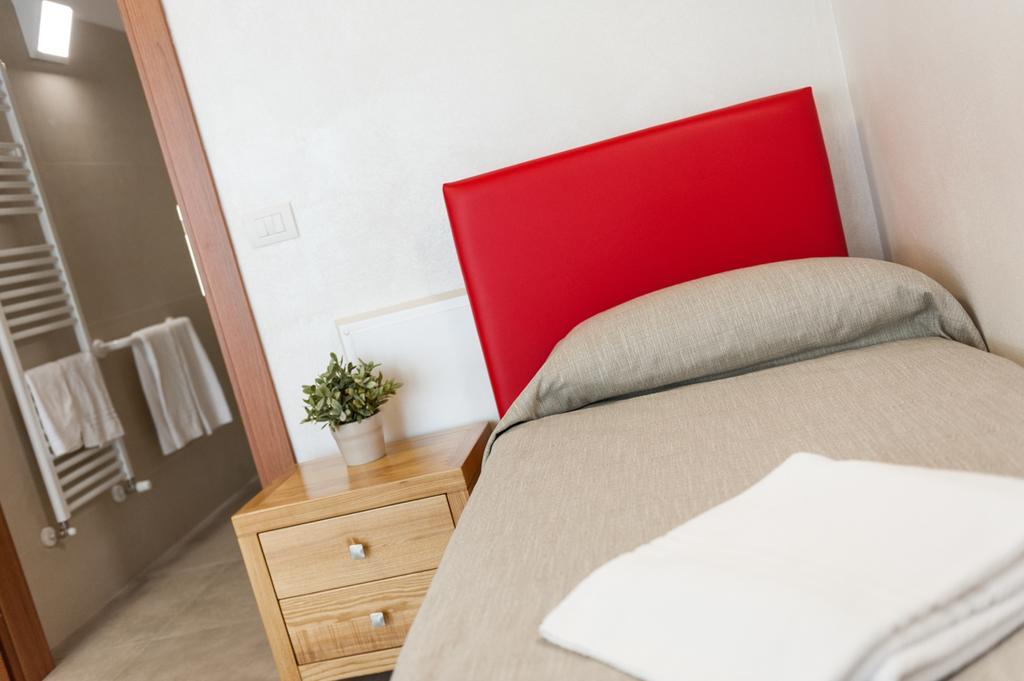 Agriturismo B&B Corte Tonolli Valeggio sul Mincio Δωμάτιο φωτογραφία